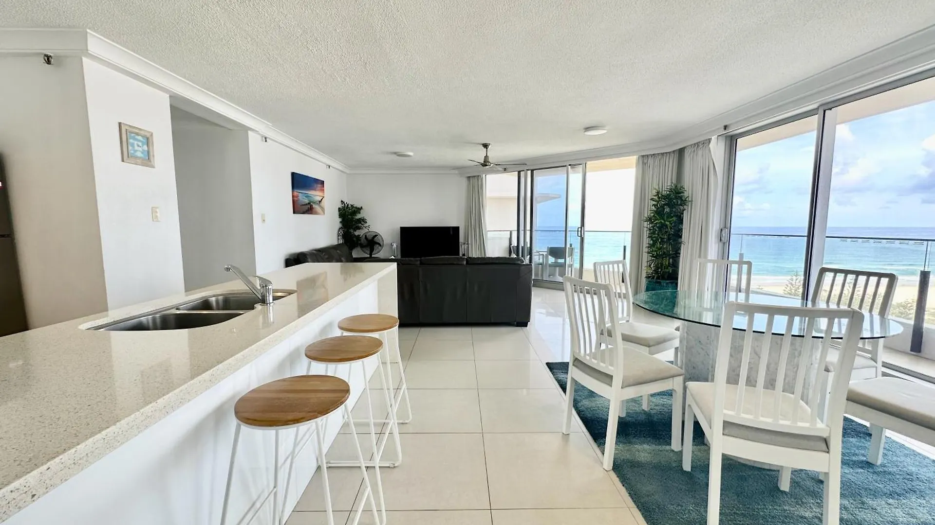 Beach Haven 16E Gold Coast Australien