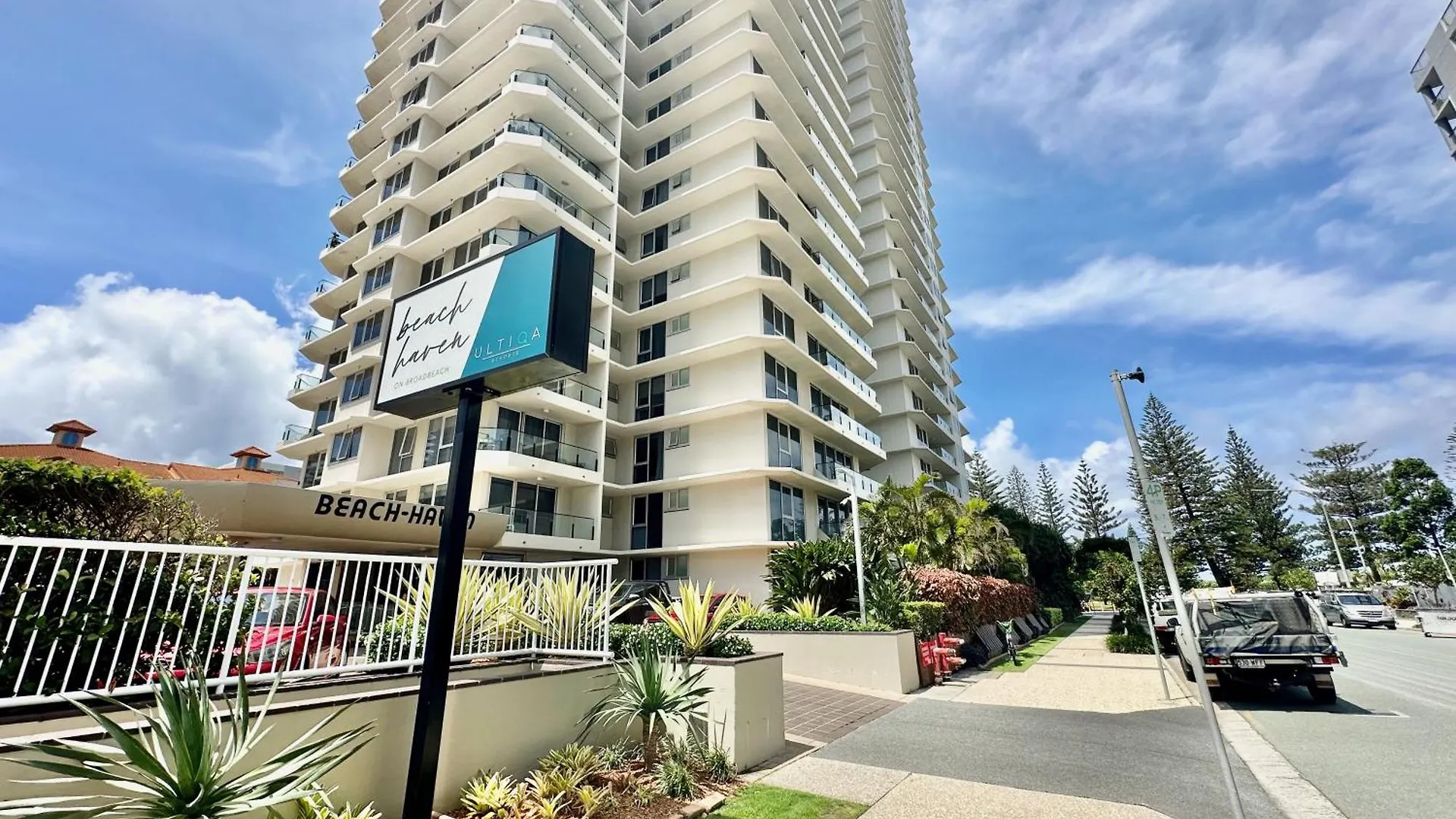 Beach Haven 16E Gold Coast Apartment
