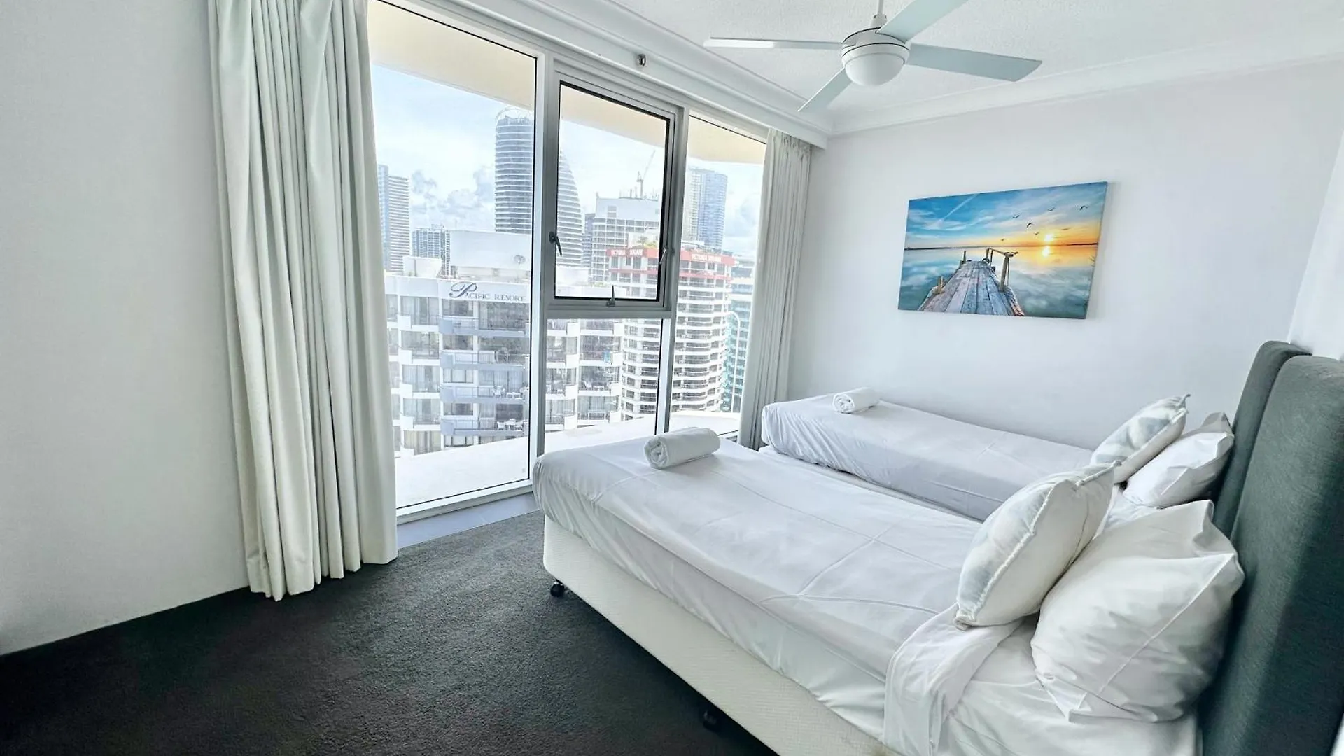 Beach Haven 16E Gold Coast Apartment