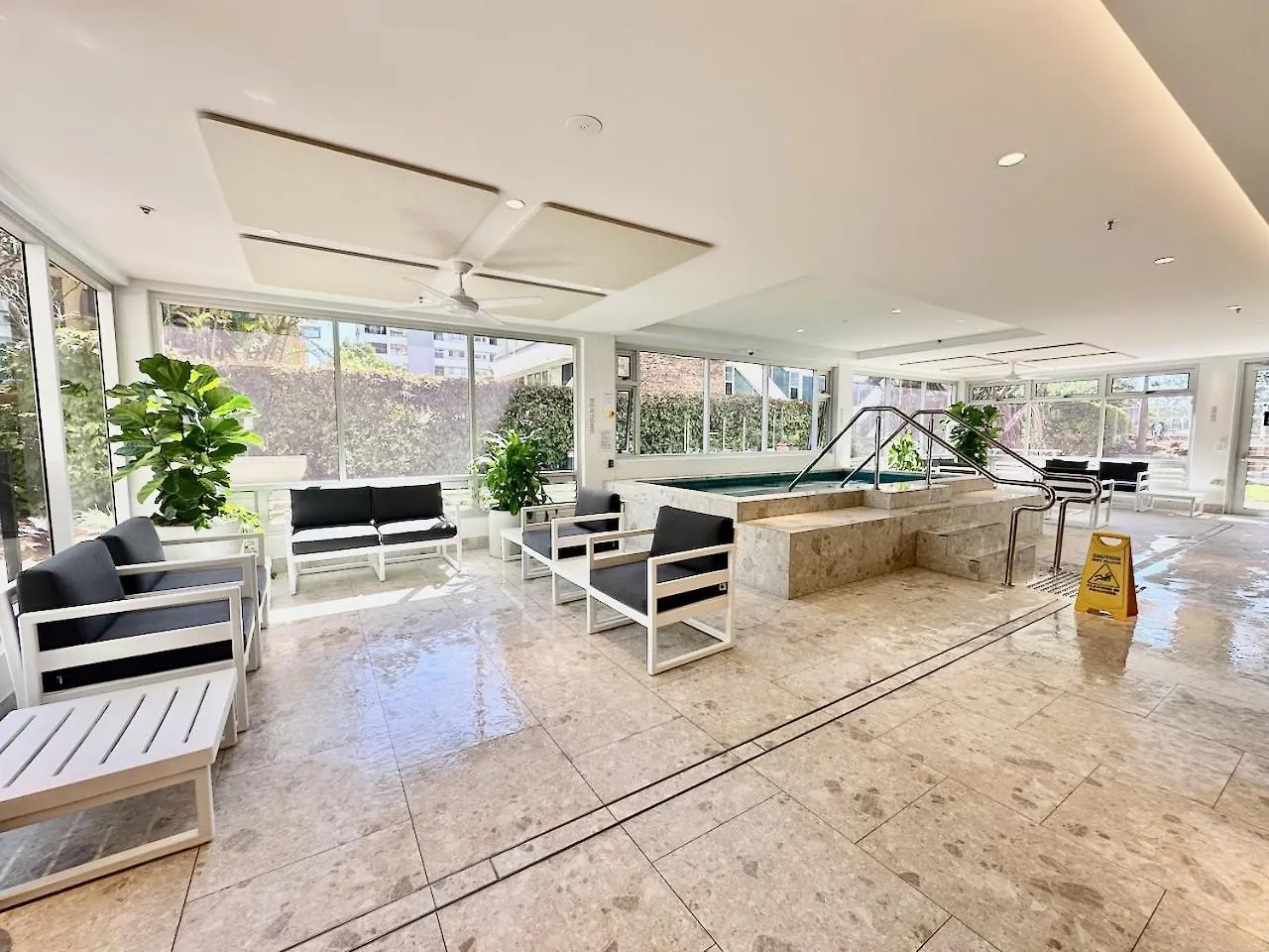 Beach Haven 16E Gold Coast Apartment
