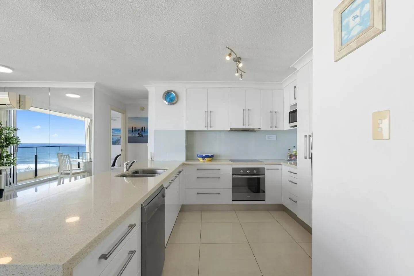 Beach Haven 16E Gold Coast